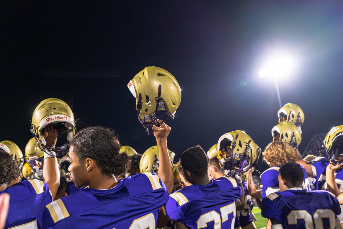 The Bowling Green Purples celebrate after a 42-7 victory against Barren County.